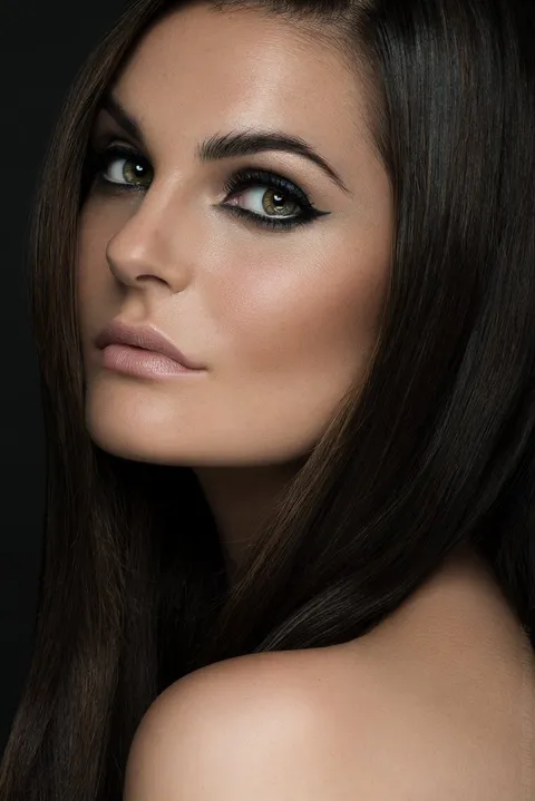 Beauty Photography & Professional Portraits — photograph 243 by Martin Higgs