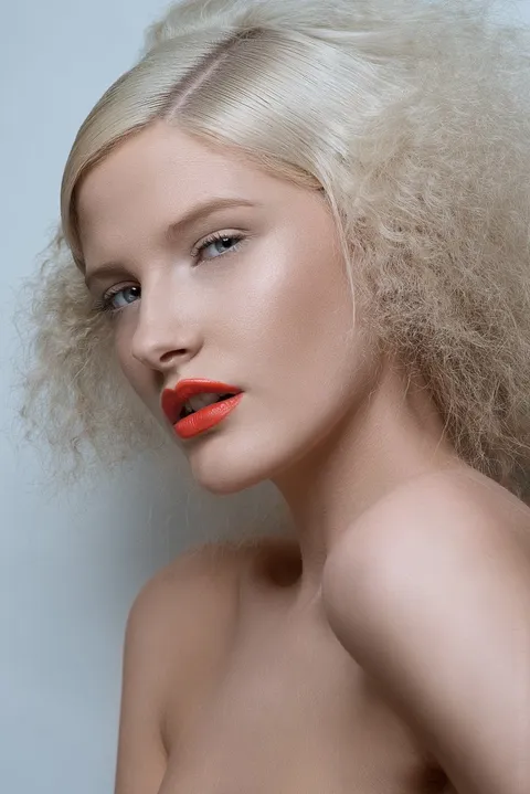 Beauty Photography & Professional Portraits — photograph 236 by Martin Higgs