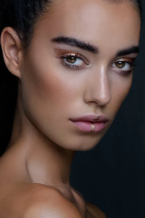 Beauty Photography & Professional Portraits — photograph 203 by Martin Higgs