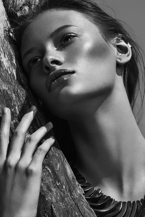 Beauty Photography & Professional Portraits — photograph 240 by Martin Higgs