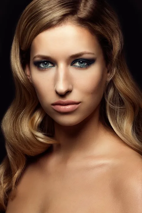 Beauty Photography & Professional Portraits — photograph 254 by Martin Higgs