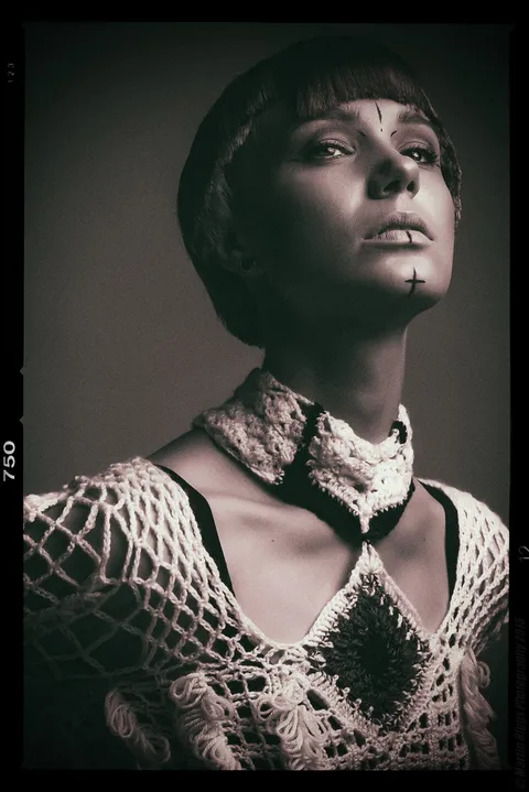 Beauty Photography & Professional Portraits — photograph 262 by Martin Higgs