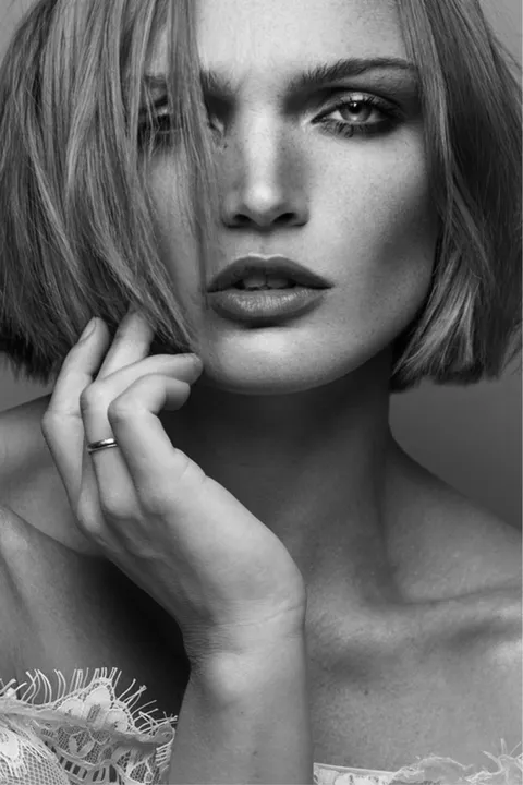 Beauty Photography & Professional Portraits — photograph 95 by Martin Higgs