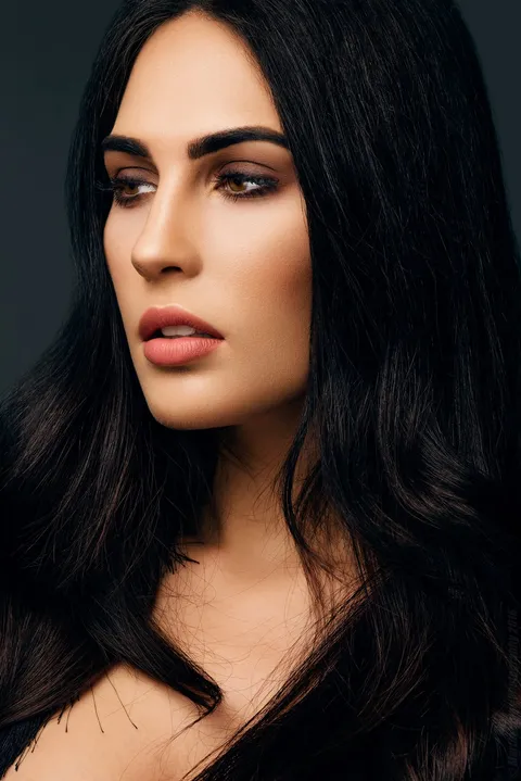 Beauty Photography & Professional Portraits — photograph 296 by Martin Higgs