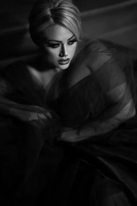 Beauty Photography & Professional Portraits — photograph 53 by Martin Higgs