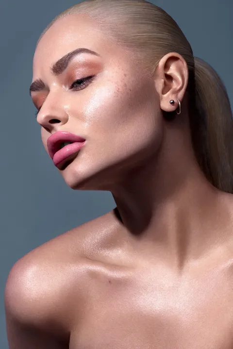 Beauty Photography & Professional Portraits — photograph 182 by Martin Higgs
