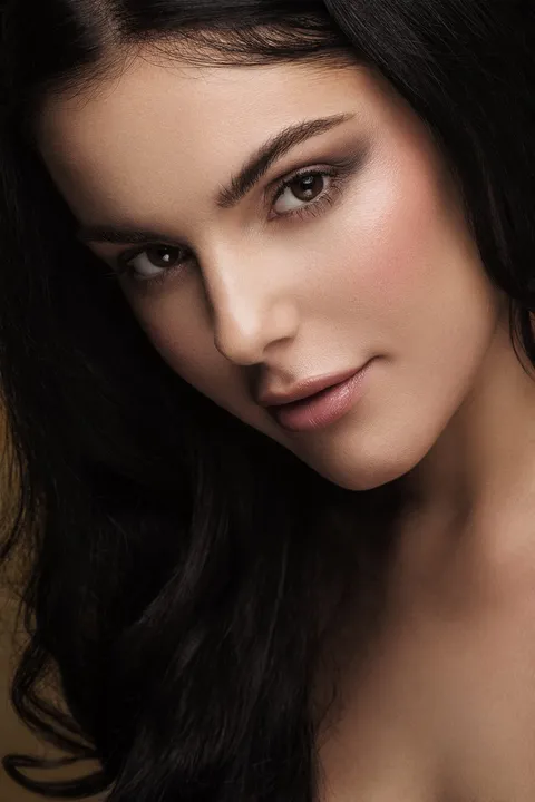 Beauty Photography & Professional Portraits — photograph 344 by Martin Higgs