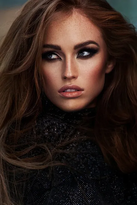 Beauty Photography & Professional Portraits — photograph 164 by Martin Higgs