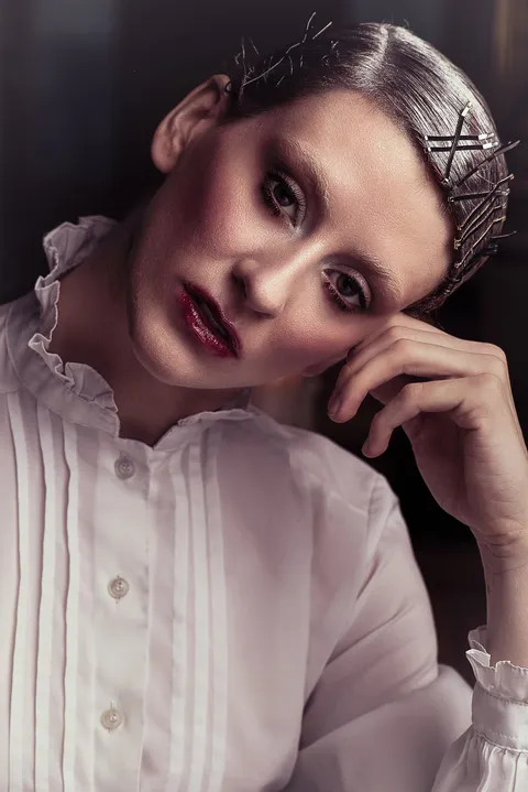 Beauty Photography & Professional Portraits — photograph 192 by Martin Higgs
