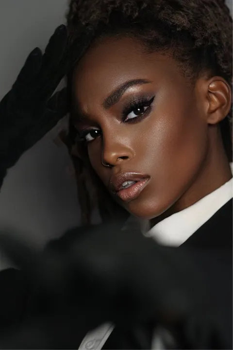 Beauty Photography & Professional Portraits — photograph 70 by Martin Higgs
