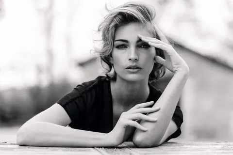 Beauty Photography & Professional Portraits — photograph 178 by Martin Higgs