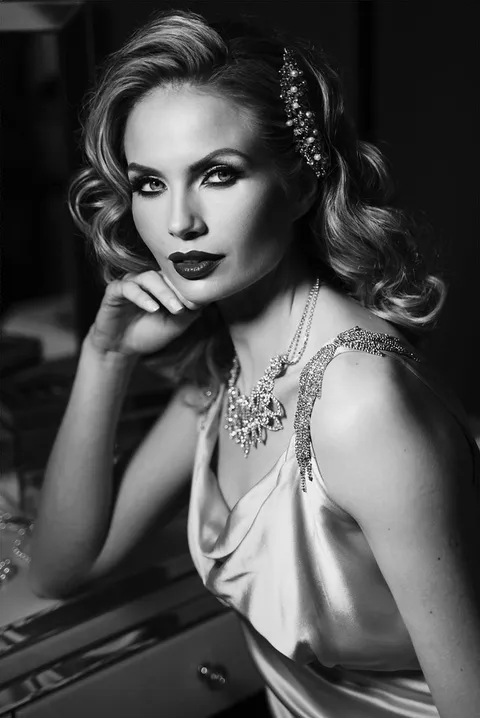 Beauty Photography & Professional Portraits — photograph 137 by Martin Higgs