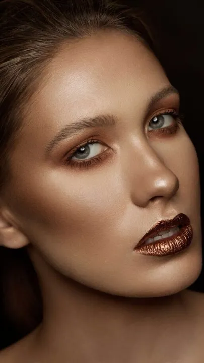 Beauty Photography & Professional Portraits — photograph 420 by Martin Higgs