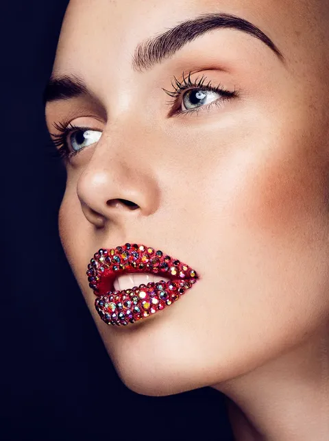 Beauty Photography & Professional Portraits — photograph 221 by Martin Higgs