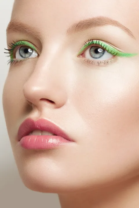 Beauty Photography & Professional Portraits — photograph 328 by Martin Higgs