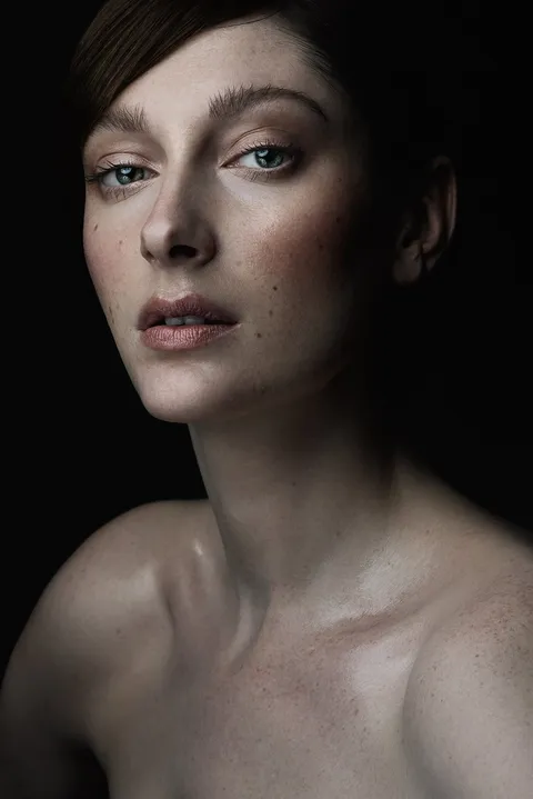 Beauty Photography & Professional Portraits — photograph 210 by Martin Higgs