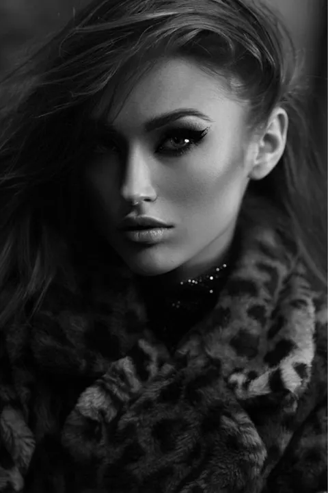 Beauty Photography & Professional Portraits — photograph 167 by Martin Higgs