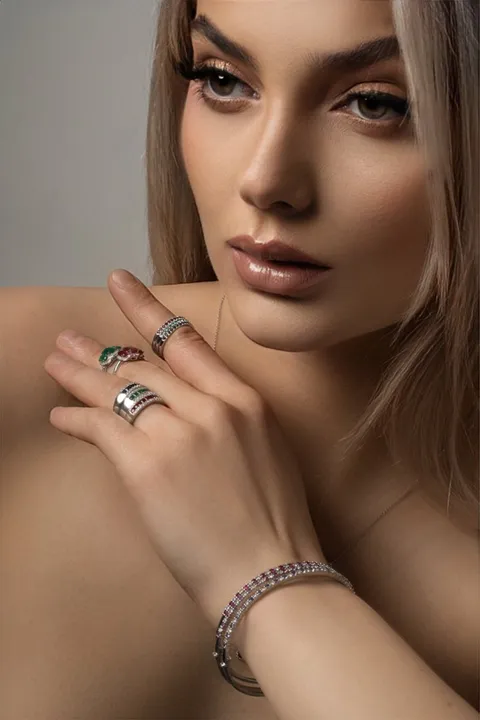 Beauty Photography & Professional Portraits — photograph 50 by Martin Higgs