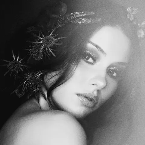 Beauty Photography & Professional Portraits — photograph 302 by Martin Higgs