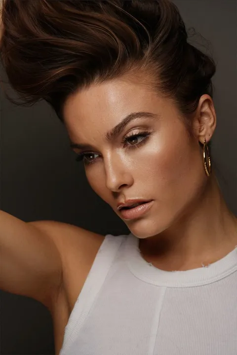 Beauty Photography & Professional Portraits — photograph 57 by Martin Higgs