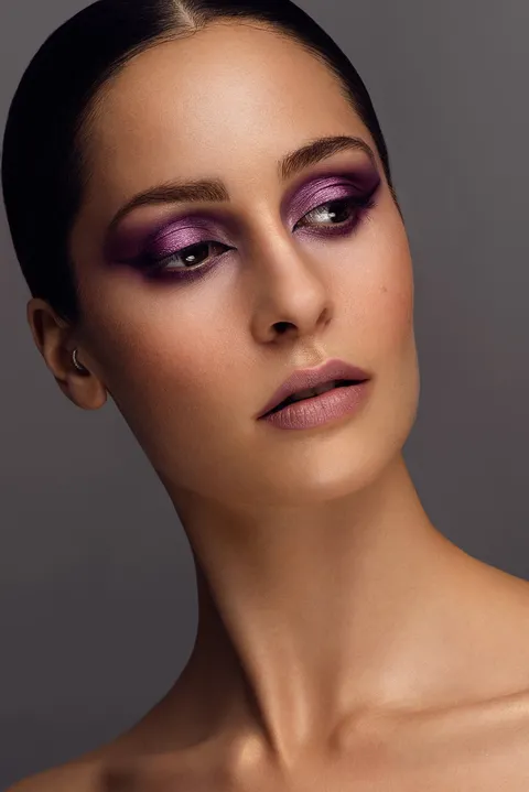 Beauty Photography & Professional Portraits — photograph 187 by Martin Higgs