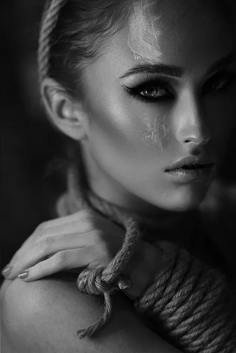 Beauty Photography & Professional Portraits — photograph 172 by Martin Higgs