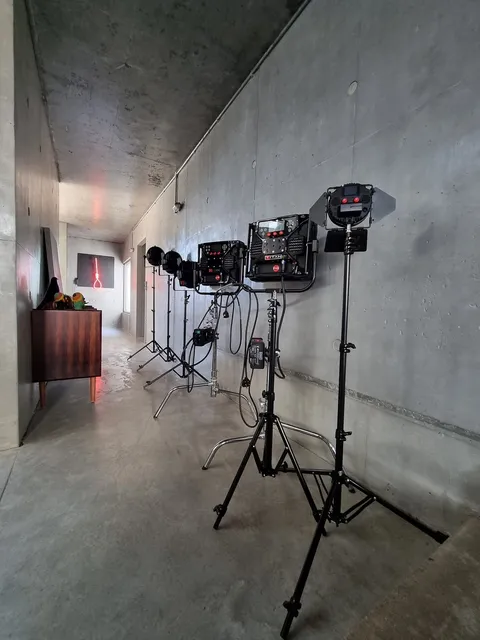 Behind the Scenes — photograph 101 by Martin Higgs