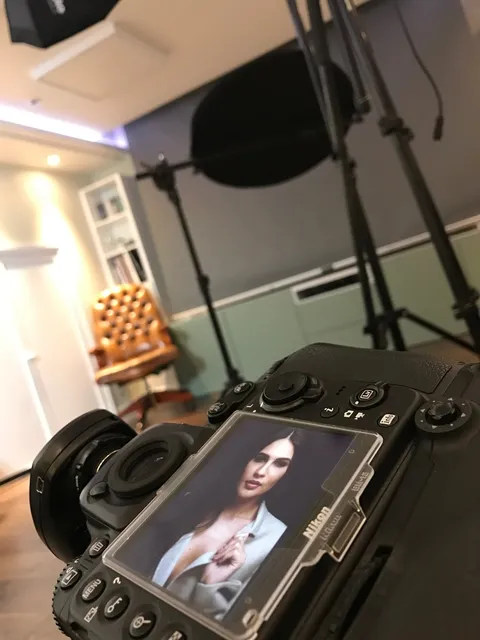 Behind the Scenes — photograph 380 by Martin Higgs