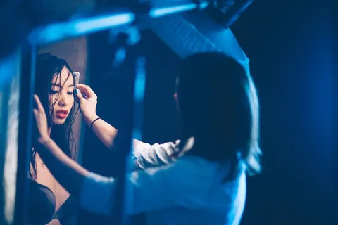 Behind the Scenes — photograph 415 by Martin Higgs