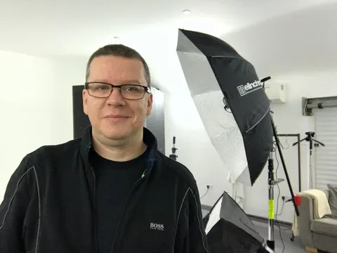 Behind the Scenes — photograph 377 by Martin Higgs