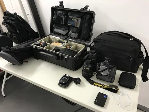 Behind the Scenes — photograph 375 by Martin Higgs