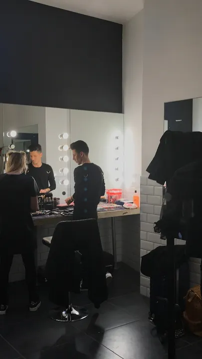Behind the Scenes — photograph 400 by Martin Higgs