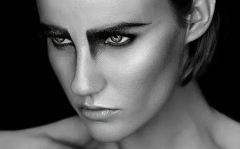 Creative Beauty Photography — photograph 43 by Martin Higgs