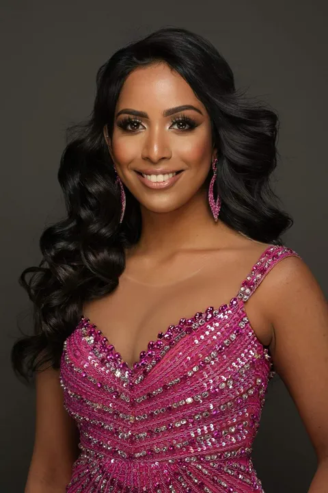 Pageant Headshots Photography — photograph 16 by Martin Higgs