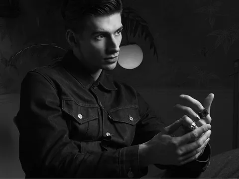 Themed Photoshoots — photograph 358 by Martin Higgs