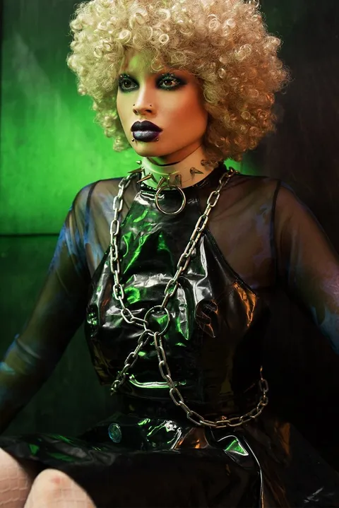 Themed Photoshoots — photograph 252 by Martin Higgs